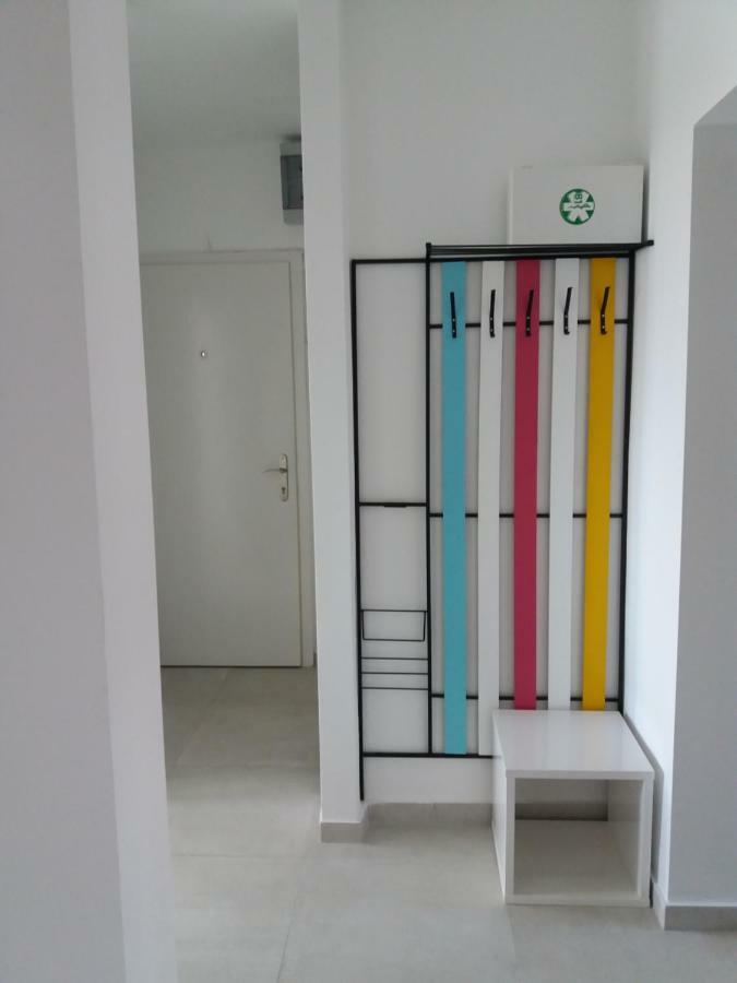 Lola App In City Center, 4+1 Pax Pula Buitenkant foto